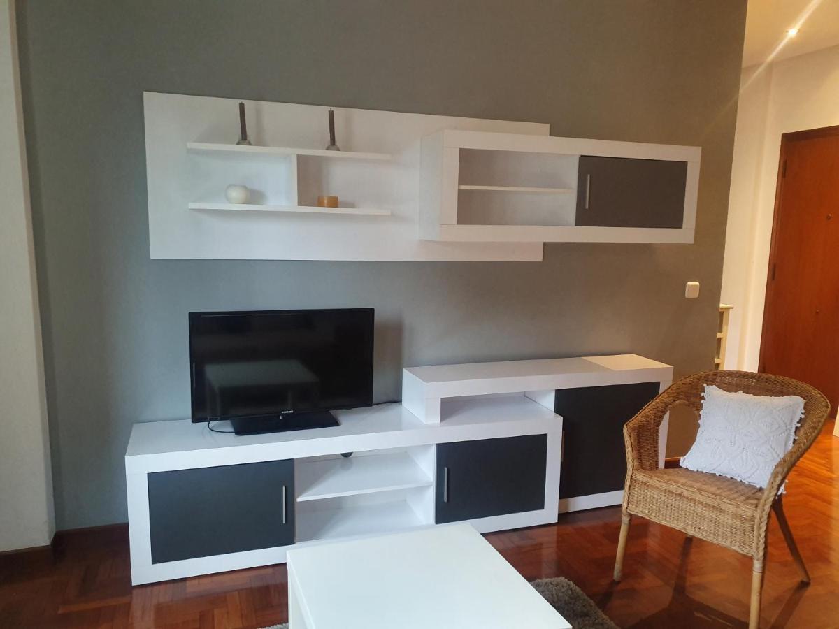 Casco Historico- Vivienda De 2 Habitaciones Con Parking Oviédo Exterior foto