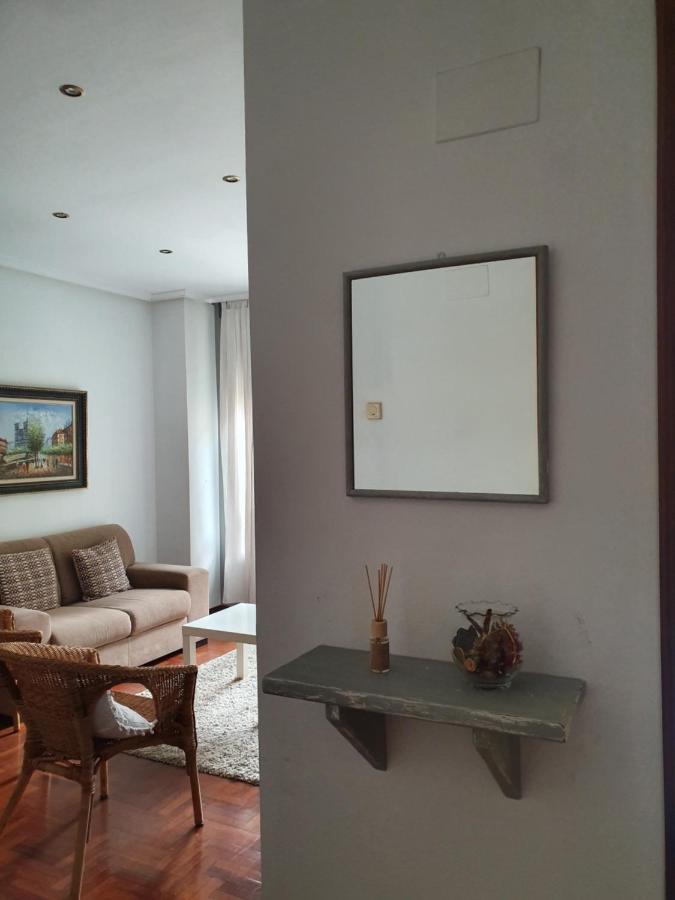 Casco Historico- Vivienda De 2 Habitaciones Con Parking Oviédo Exterior foto